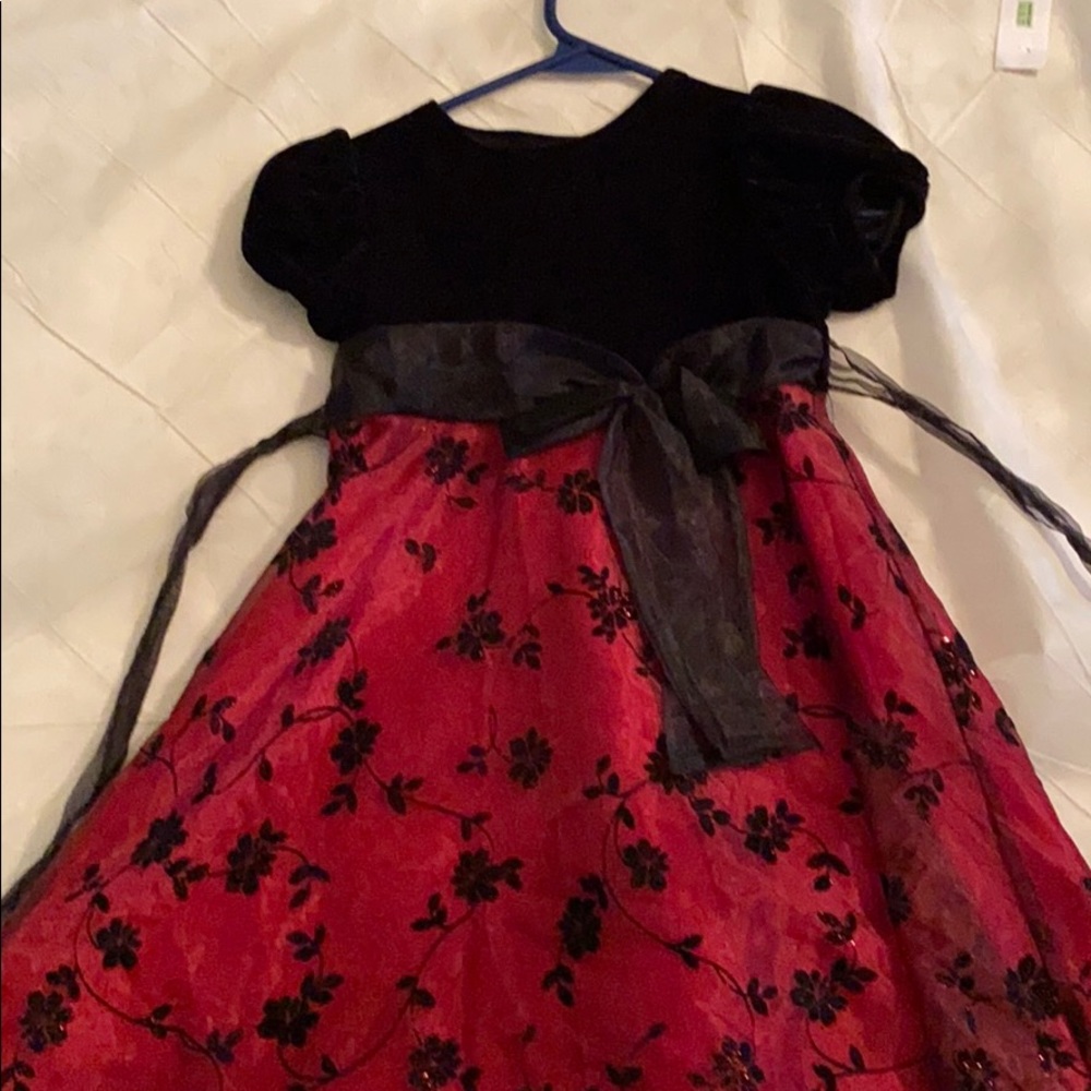 Girls dress